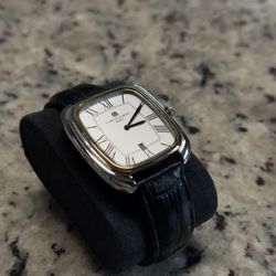 Charles-Hubert Paris Rectangular Dress Watch – Classic Elegance & Timeless Design