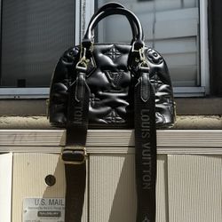 Louis Vuitton Alma BB in Monogram Empreinte Puffy Leather