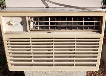 Room Air conditioner Missing a knob