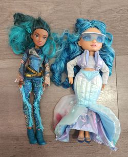 Rainbow High and Disney Descendants Dolls