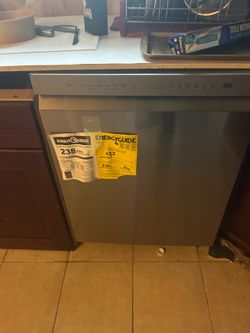 LG Stainless Steel Dishwasher – Energy Efficient, Works Great