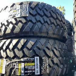 NITTO TRAIL GRAPPLER M/T 33x12.50R20LT TIRES FOR SALE!!!!!