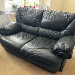 Dark green Leather Couch Love Seat