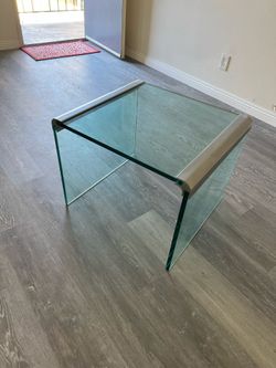 Leon Rosen, Chrome Pace Waterfall Side Tabl