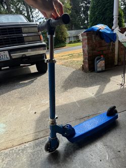 Kids scooter