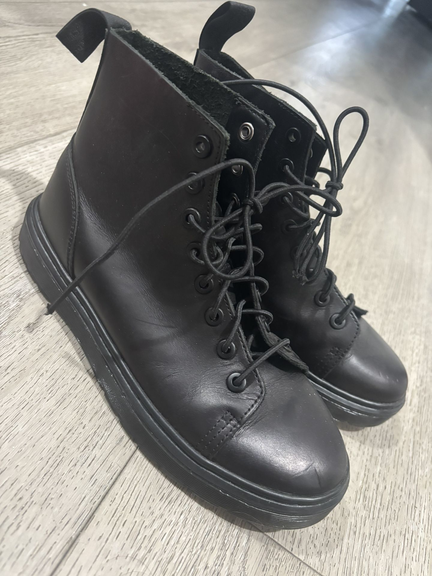 Dr. Martens Talib Boots Size 8W