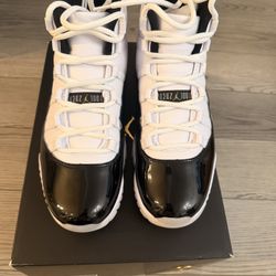Air Jordan 11 Retro Men Size 10.5
