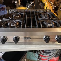 Viking Gas Cooktop & Hood
