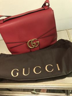 GUCCI Handbag Red gucci Marmont