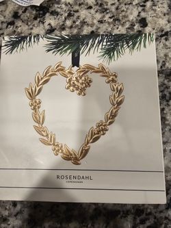 KAREN BLIXENS  CHRISTMAS 