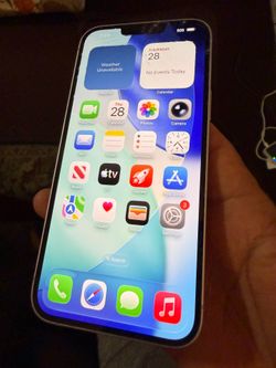 Working perfectly fine. Front is cracked