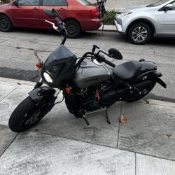 Indian Scout Rogue Sixty ABS 