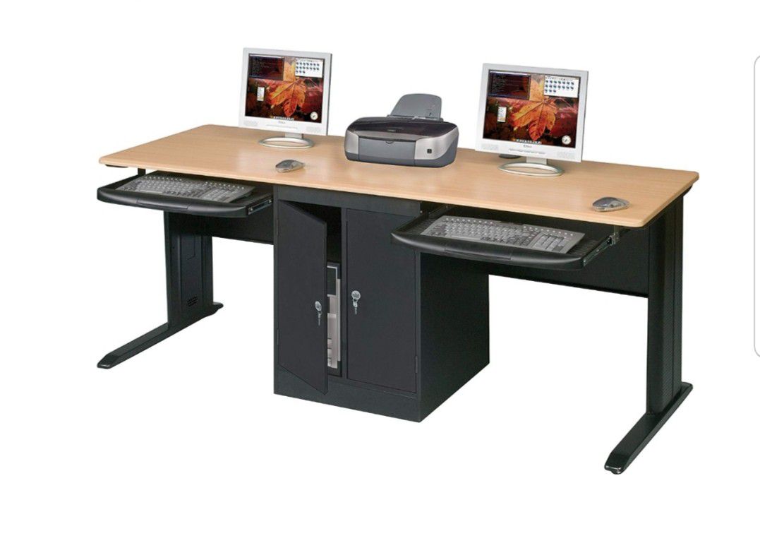Lab desk / office desk