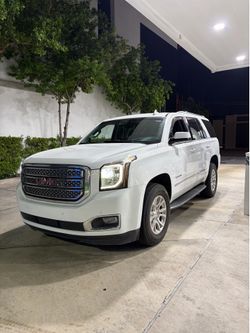 2016 GMC Yukon