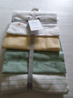 Receiving Blankets - Carters Baby -4 Pack - Lambs, Animals, Stripes Neutral -New