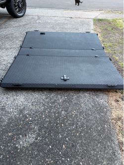 Diamondback HD bedcover