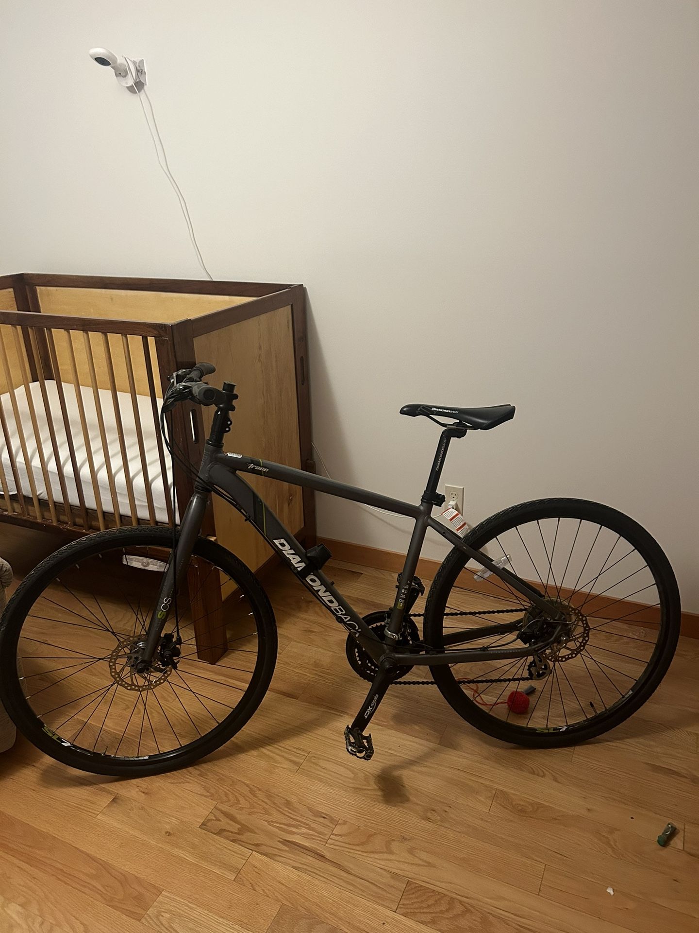 Diamondback Hybrid Bike