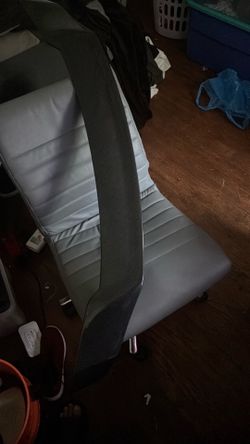 Carbon fiber rear spoiler