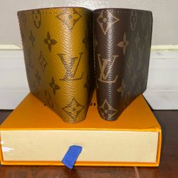 LOUIS VUITTON MULTIPLE WALLET