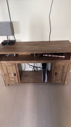 Tv table