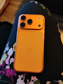 Orange Apple iPhone 17 Pro 512GB
