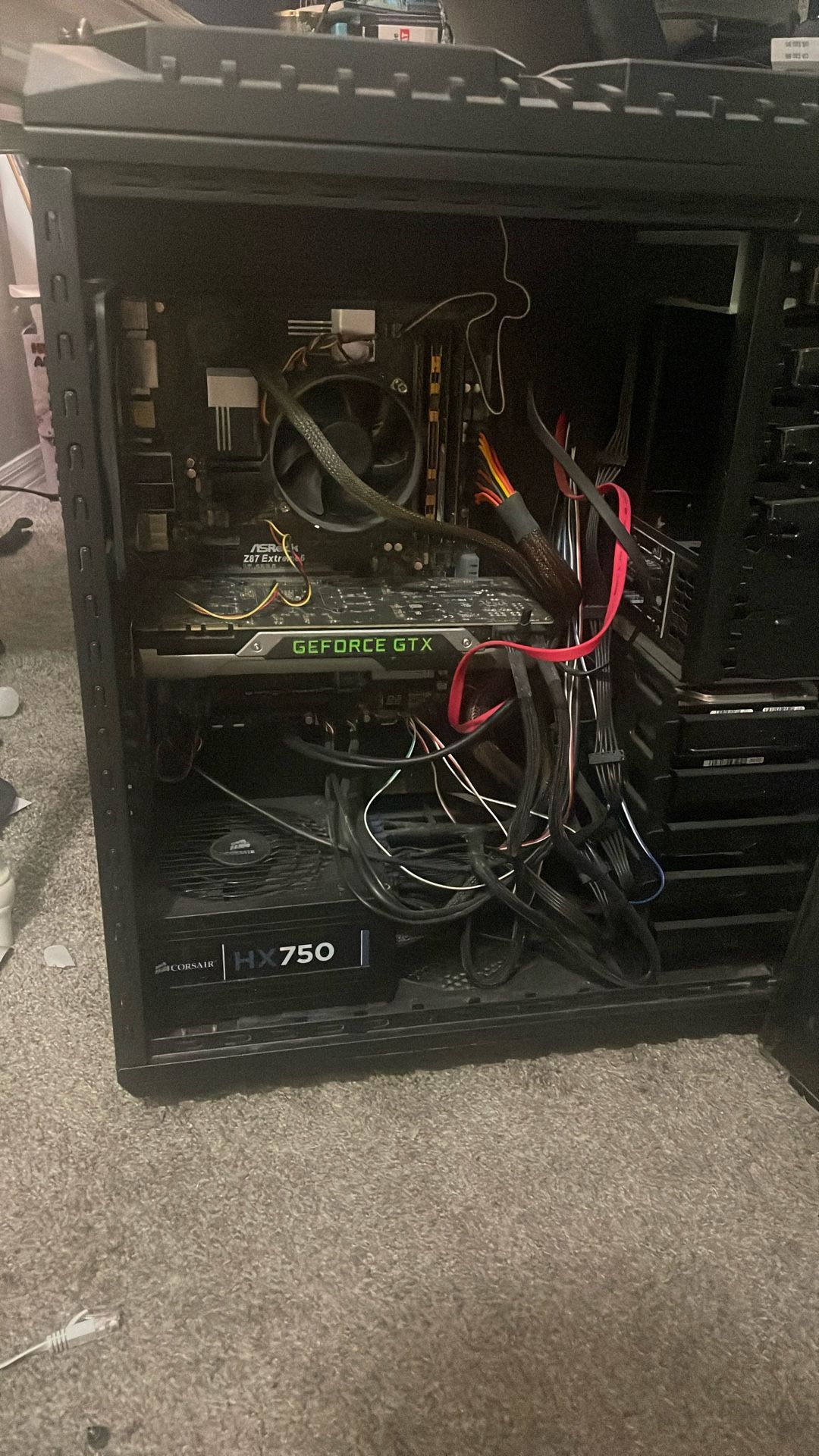 Gaming Computer Monitor With Parts