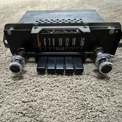 1968 Ford Galaxie Radio