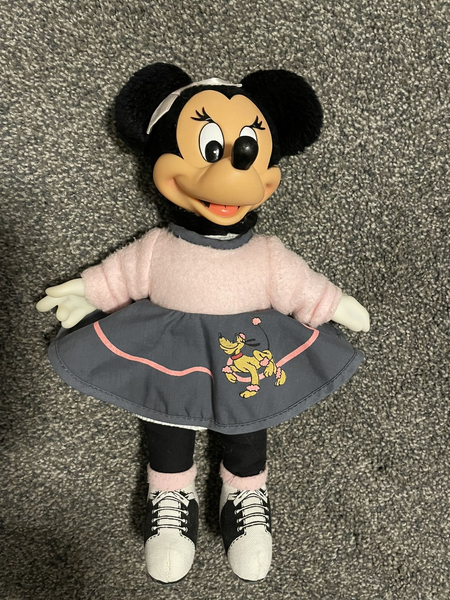 Disney Applause Vintage Minnie Mouse Sock Hop Doll 