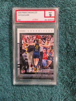 2025 Panini Chronicled Caitlin Clark #24