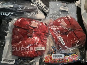 supreme tee