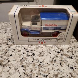 Vintage 1931 Delivery  Truck Bank