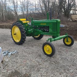 John Deere B 