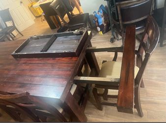 Cherry wood dinning table