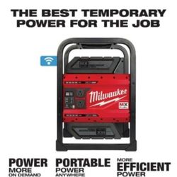 BRAND NEW MILWAUKEE MXF002-2XC POWER SUPPLY CARRY ON. 2 BATTERIES INCLUDED 