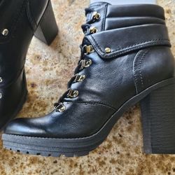 GUESS Jollyn Block Heel Boots