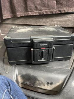 Honeywell Fireproof Box