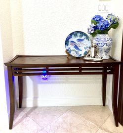 Console Entry Way Table