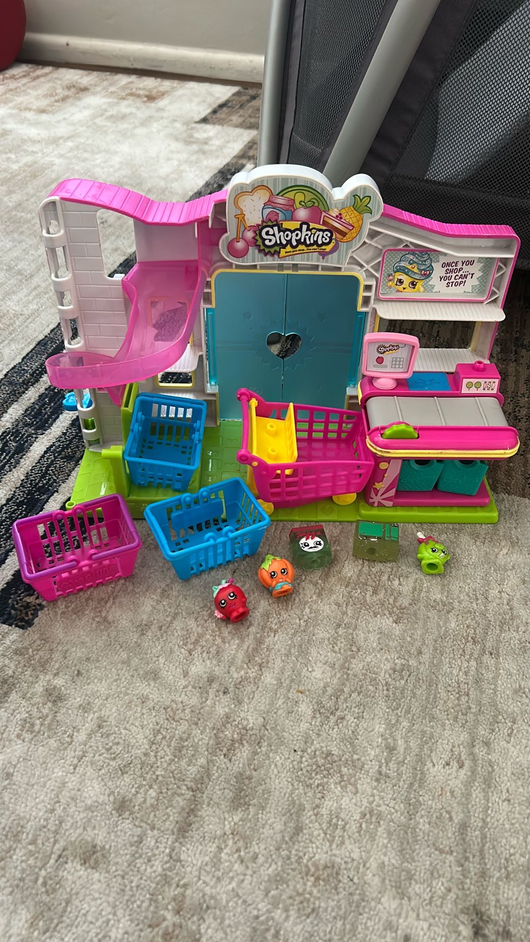 Shopkins Small Mart 
