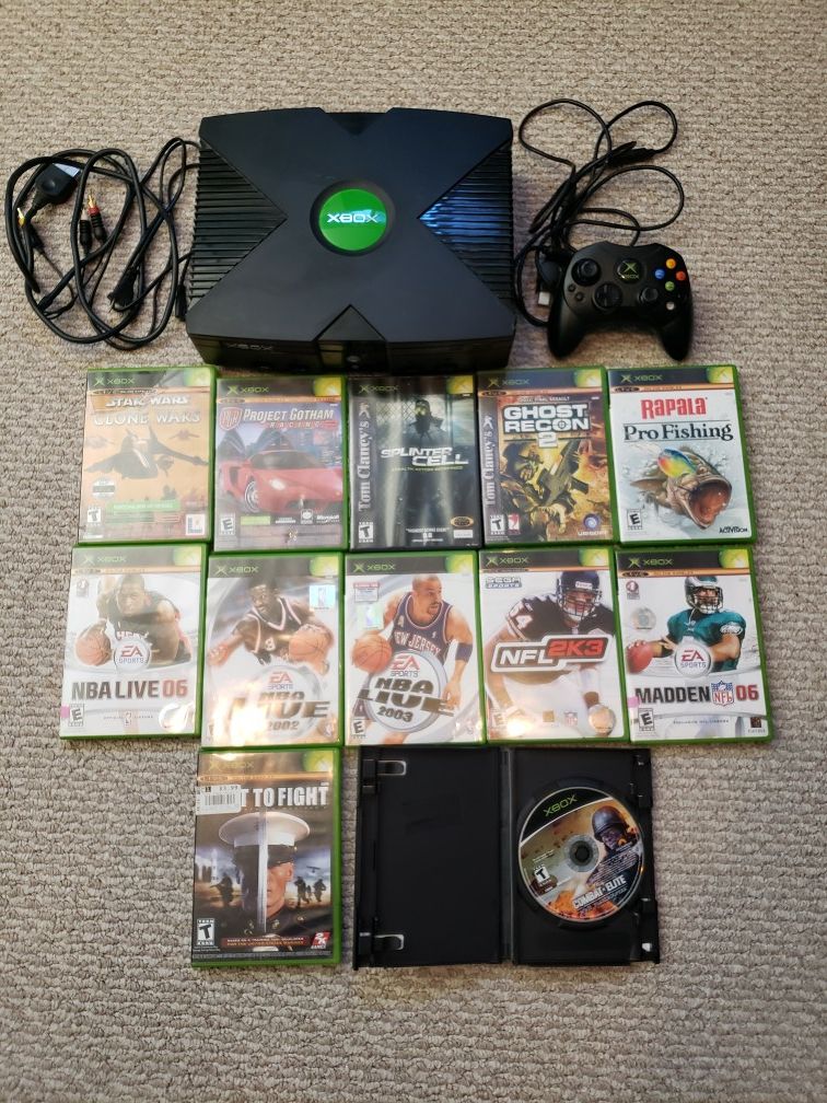 Original Microsoft Xbox Console Bundle with 12 Games
