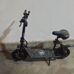 Electric Scooter with Seat ZD06, 800W Peak Motor, 20 Mile Range & 15.5 Mph, Key Start, Foldable E-Scooter with Carry Basket for Pets & Cargo