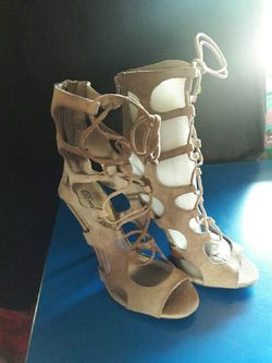 Lola shoetique high heels