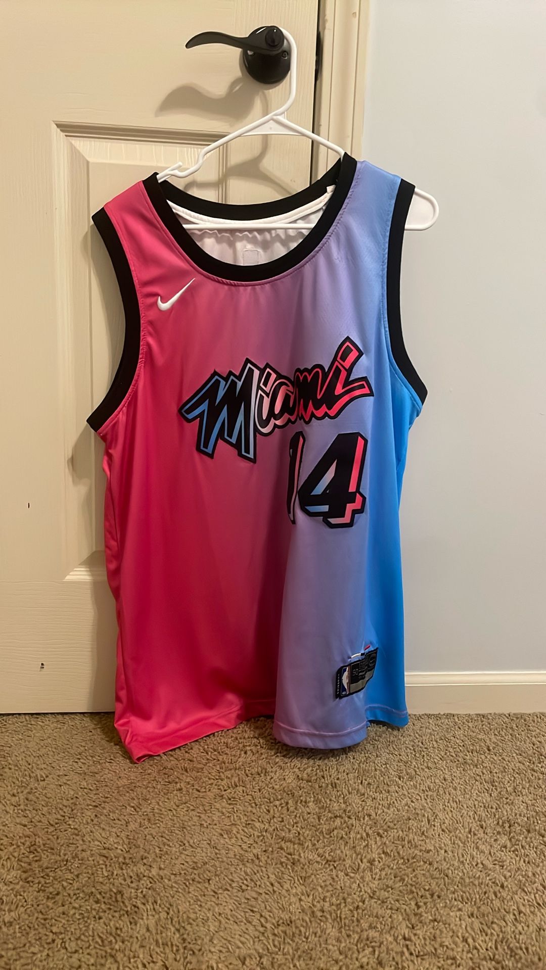 Tyler Herro jersey 