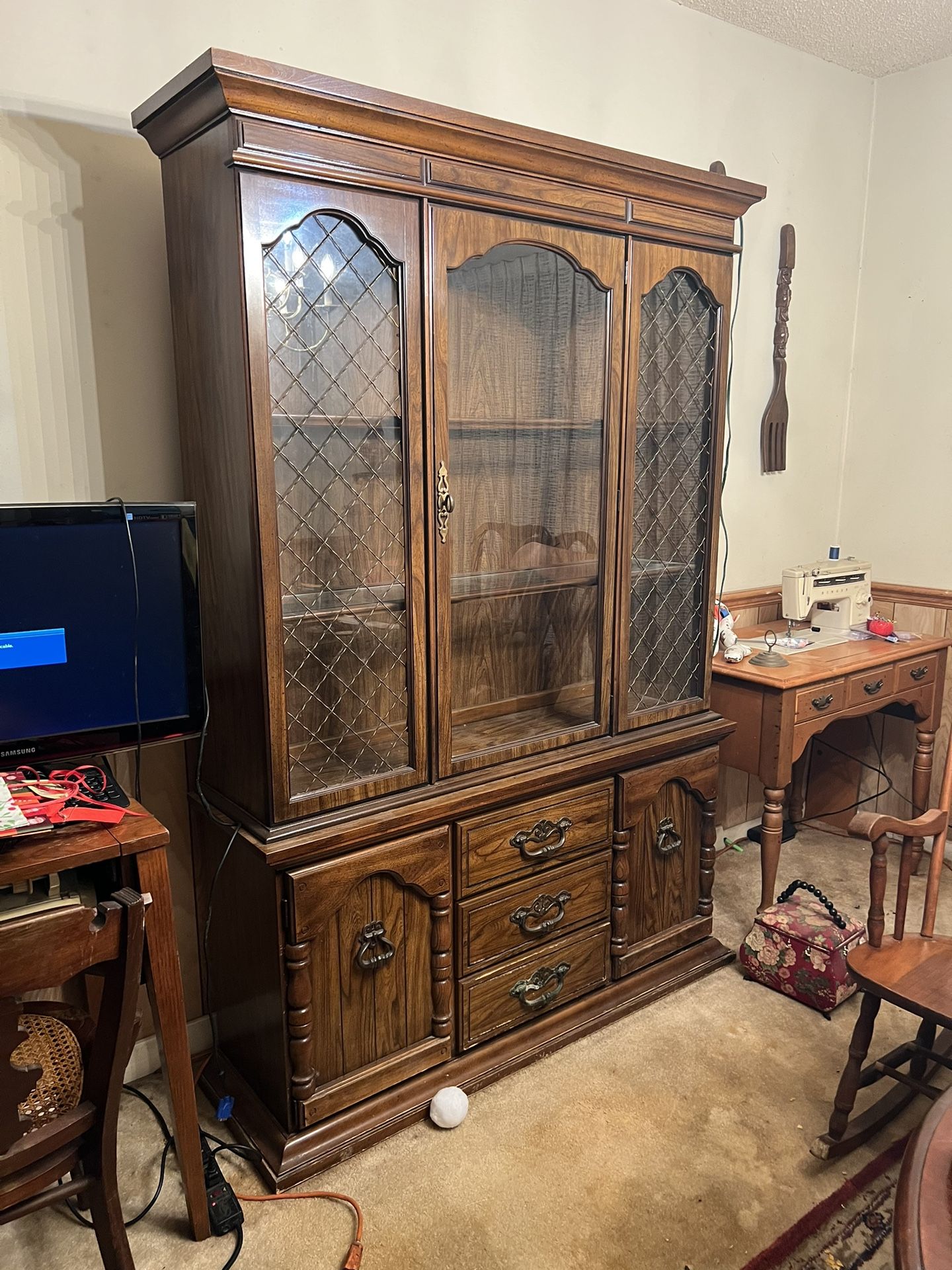 China Hutch With Light-free