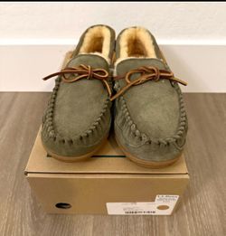 L.L.Bean Wicked Good Moccasins Men's Slippers 9D Green Suede