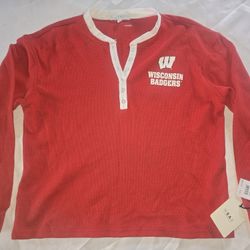 WEAR by Erin Andrews Wisconsin Badgers Long Sleeve Botton Down Thermal-xl(jj)
