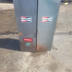 Metal Tool Cabinet