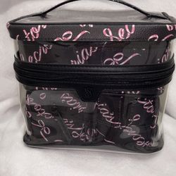 Brand new travel set