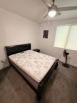 Queen Bedroom Set with Mattress