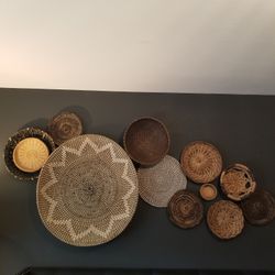 Basket Wall Arrangement 