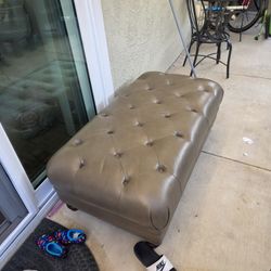 Free Ottoman